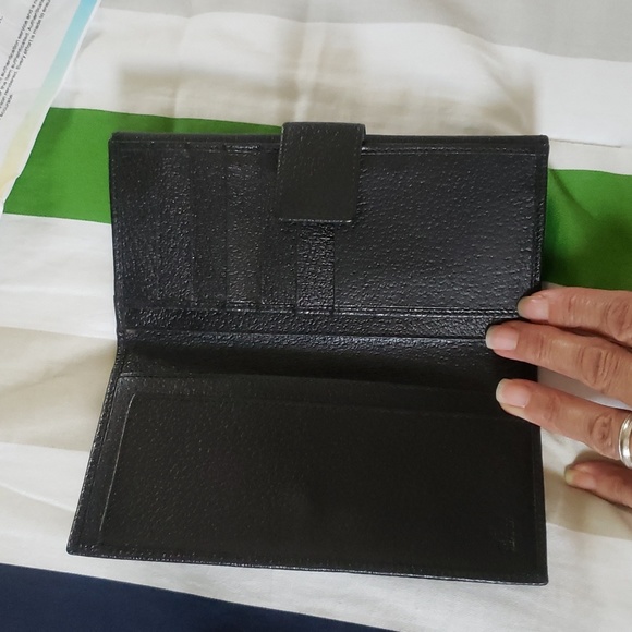 Authentic Gucci long black wallet. - Picture 3 of 8